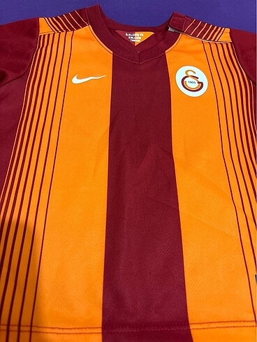 Orijinal Galatasaray forması - Görsel 3