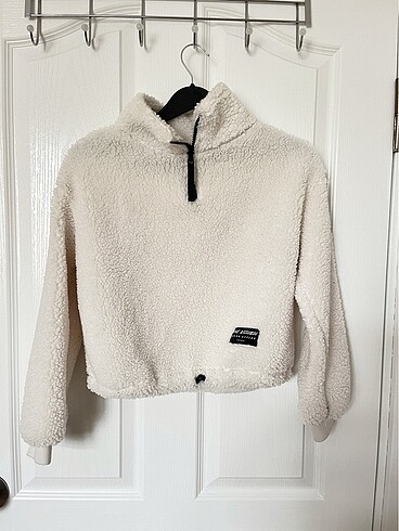 h&m polar sweatshirt