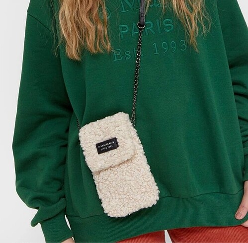 stradivarius tüylü telefon çantası 
