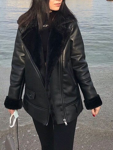Stradivarius kemerli suni deri ceket