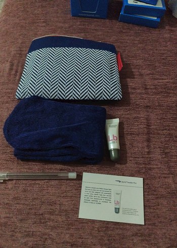 Mavi ve Gri Baskılı Kadın Portföy Çanta - Görsel 4