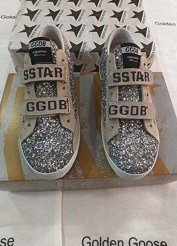 Golden Goose Deluxe Golden Goose Deluxe 36,5 GÜMÜŞ CIRTLI