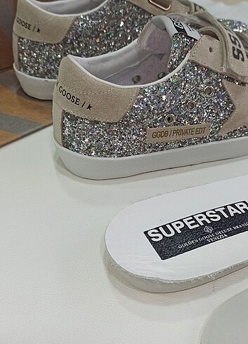 Golden Goose Deluxe 35 SİMLİ GÜMÜŞ CIRTLI