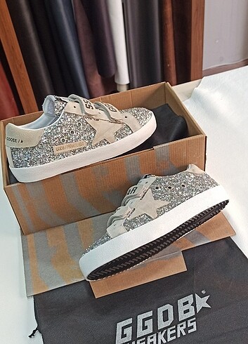 Golden Goose Deluxe 41SİMLİ GÜMÜŞ CIRTLI 