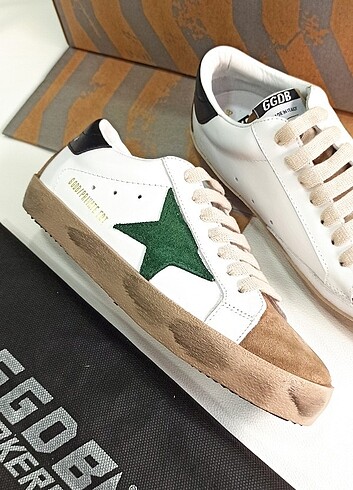 Golden Goose Deluxe 40 BEYAZ YILDIZI YEŞİL SÜET 