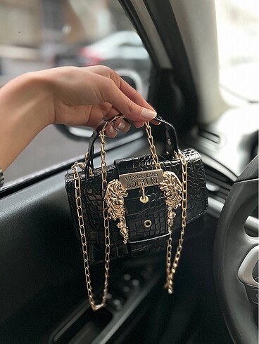 Versace Versace Zincirli Şık El Ve Yan Siyah Deri Desenli Kadın Çanta