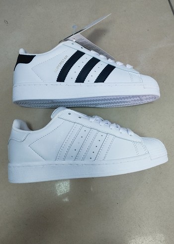 Adidas süperstar