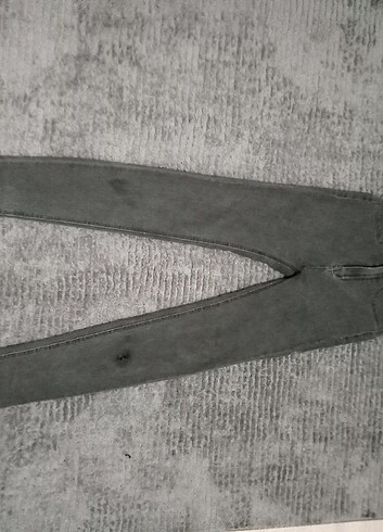 PULL and BEAR jean 