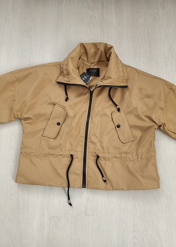 Kemerli Bej Kısa Kadın Ceket - Görsel 2