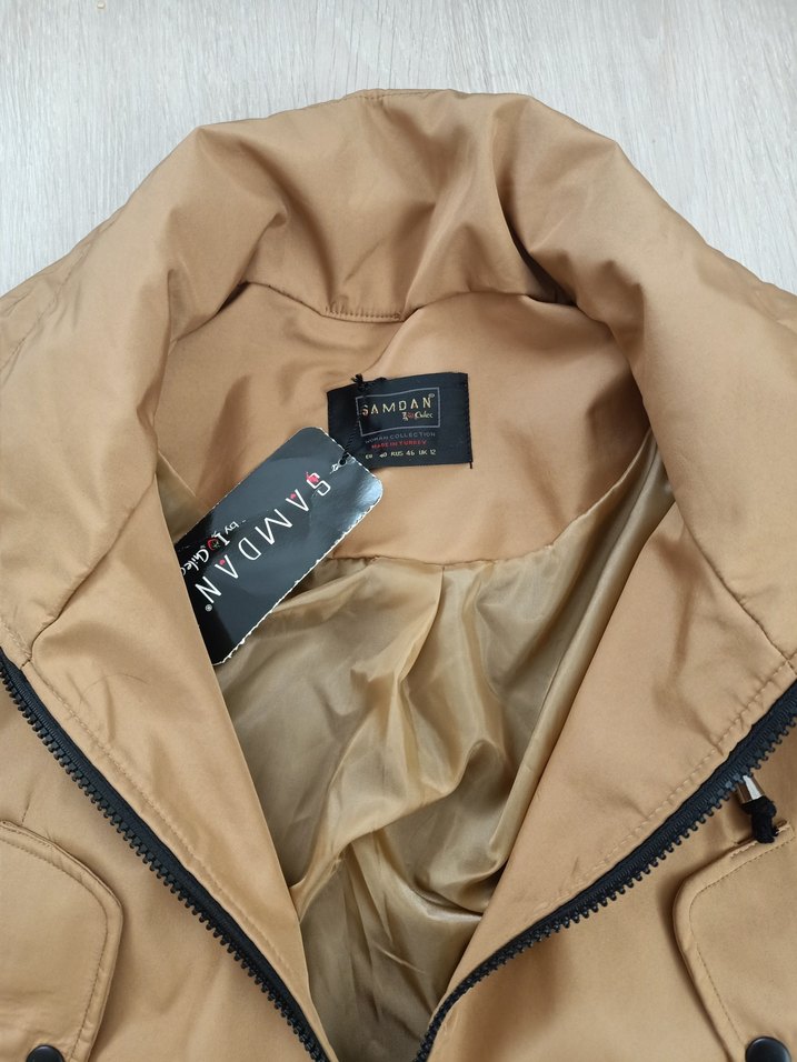 Kemerli Bej Kısa Kadın Ceket - Görsel 3