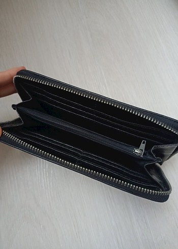 Siyah Nakışlı Deri Fermuarlı Kadın Cüzdanı - Görsel 3