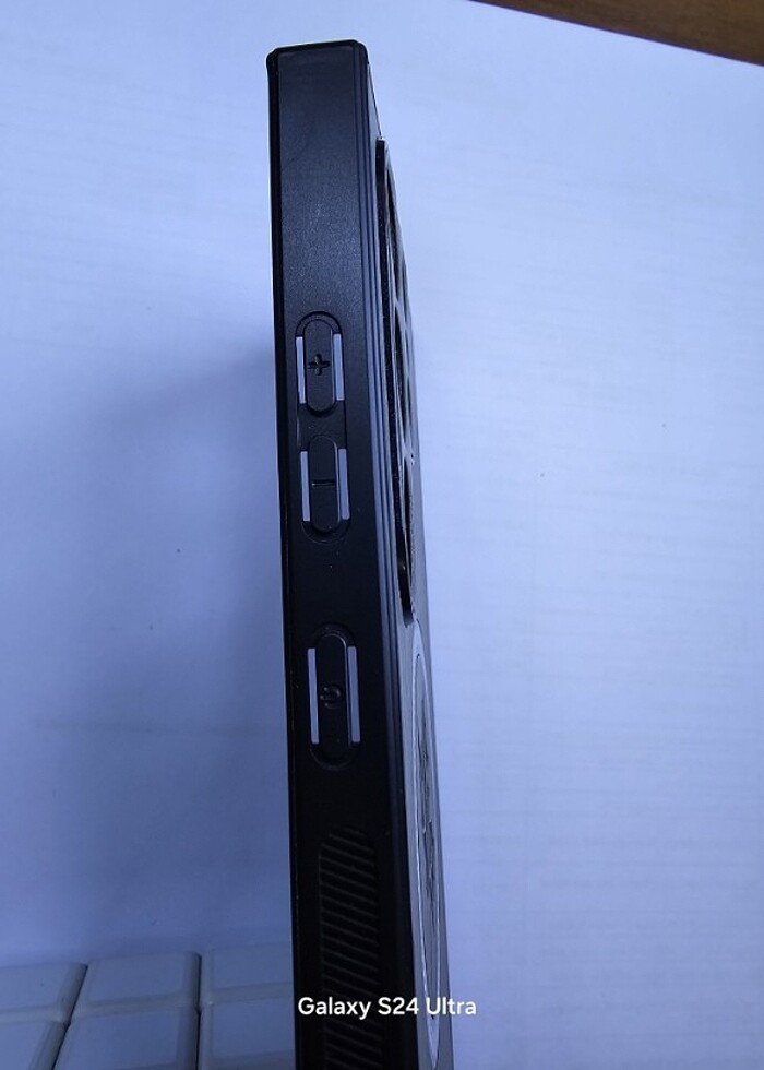 Samsung S24 Ultra Antresit Renk Nubuk Dokulu Kılıf - Görsel 2