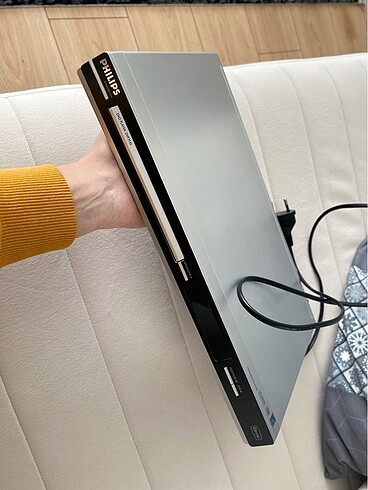 PHILIPS DVD VİDEO OYNATICI
