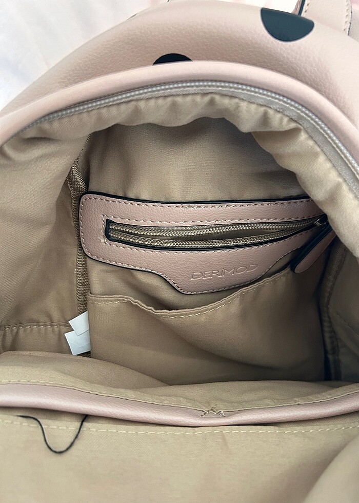 Derimod sırt çantası - Görsel 3
