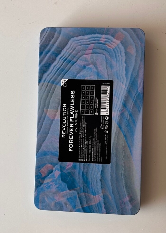 Revolution aventurine far paleti - Görsel 2