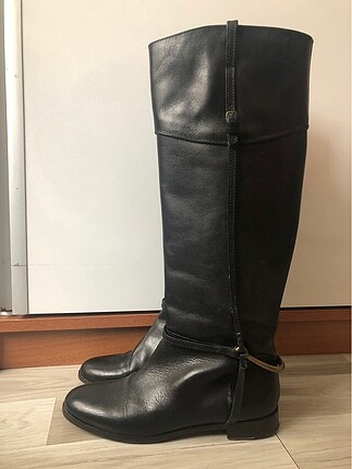 Uterqüe uterque gold detaylı siyah binici çizme