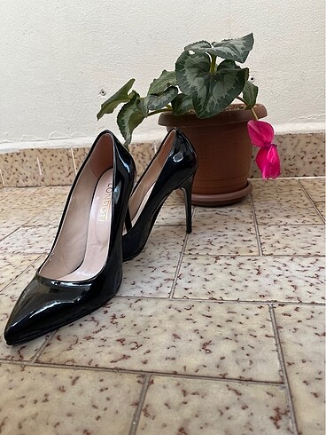 37 Beden Rugan Stiletto
