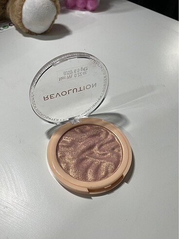 Revolution Revolution Highlighter