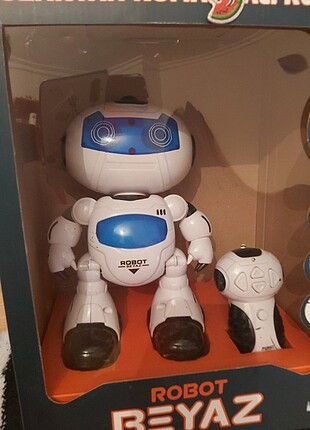 Kumandalı robot