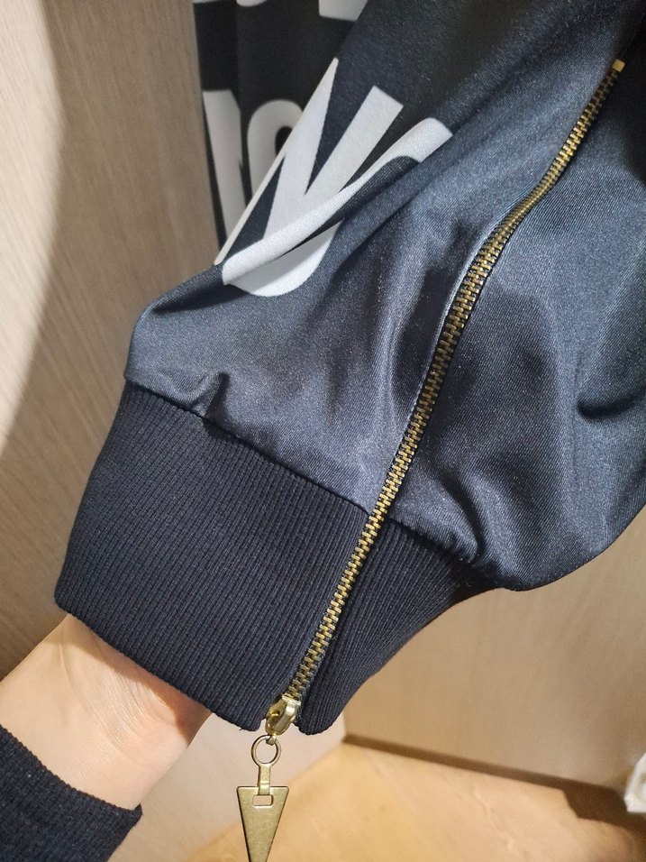 Love Moschino Siyah Uzun Kollu Sweatshirt - Görsel 3