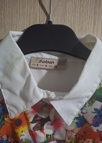 Çiçek Desenli Bohem Düğmeli Kolsuz Gömlek - Görsel 3