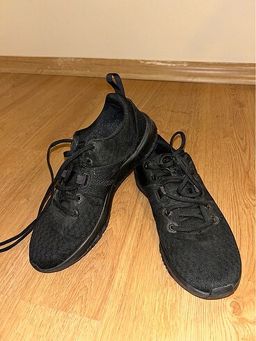 nike spor ayakkabı