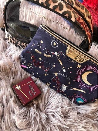 Benefit hoola tam boy