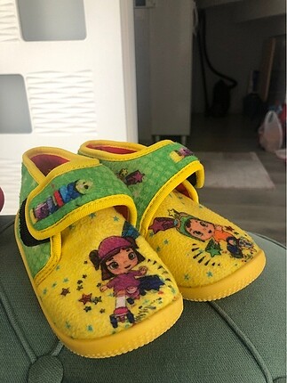 Çocuk ev ayakkabısı
