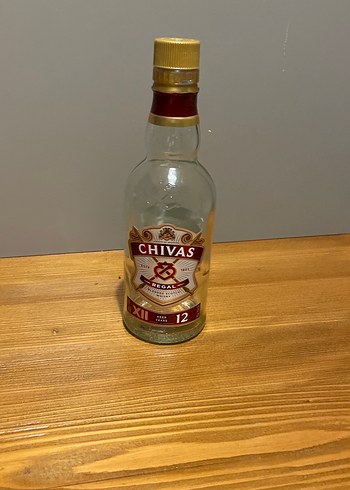 Chivas Regal 12 Yıllık 50 cl şişe