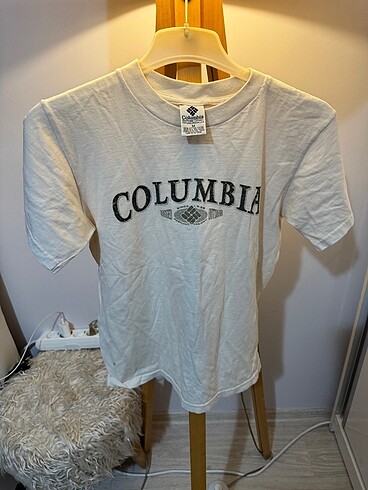 Columbia tişört
