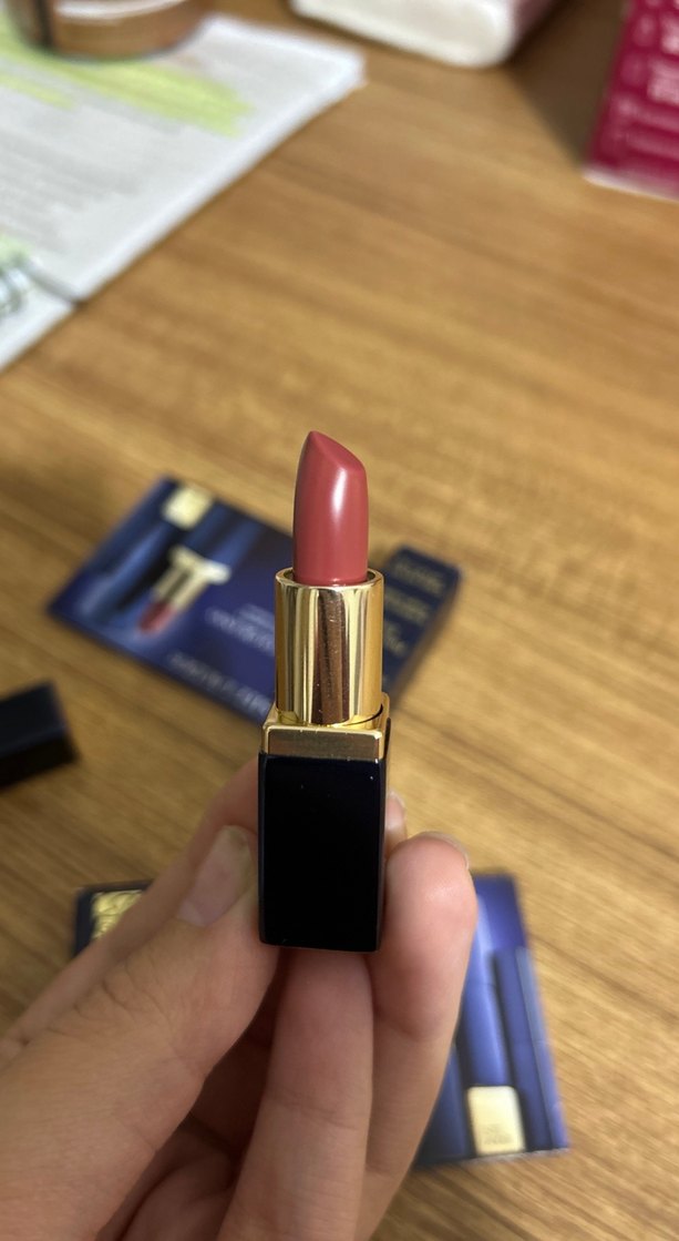 Estee Lauder Pure Color Envy Mat Ruj no 420 - Görsel 2