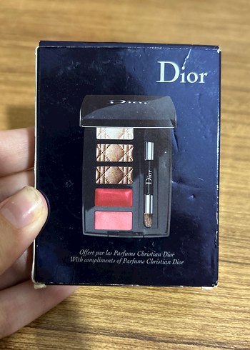 Dior