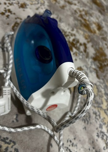 Mavi Parlak Arzum Ütü 2400W - Görsel 6