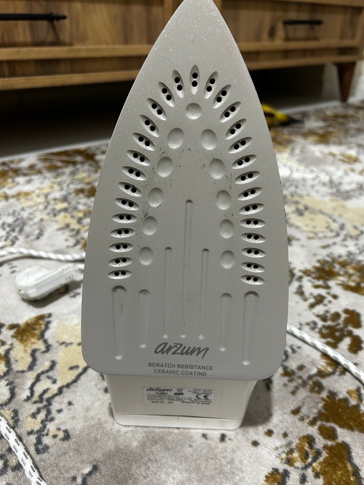 Mavi Parlak Arzum Ütü 2400W - Görsel 4