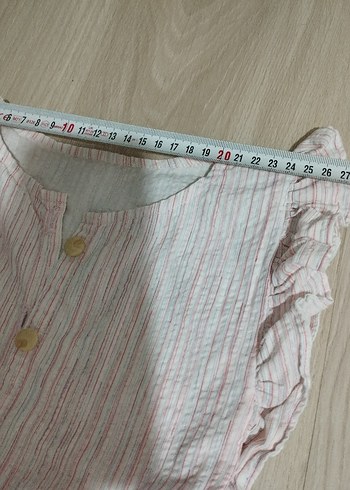 Kız Çocuk Beyaz Keten Düğmeli Straplez Bluz - Görsel 8