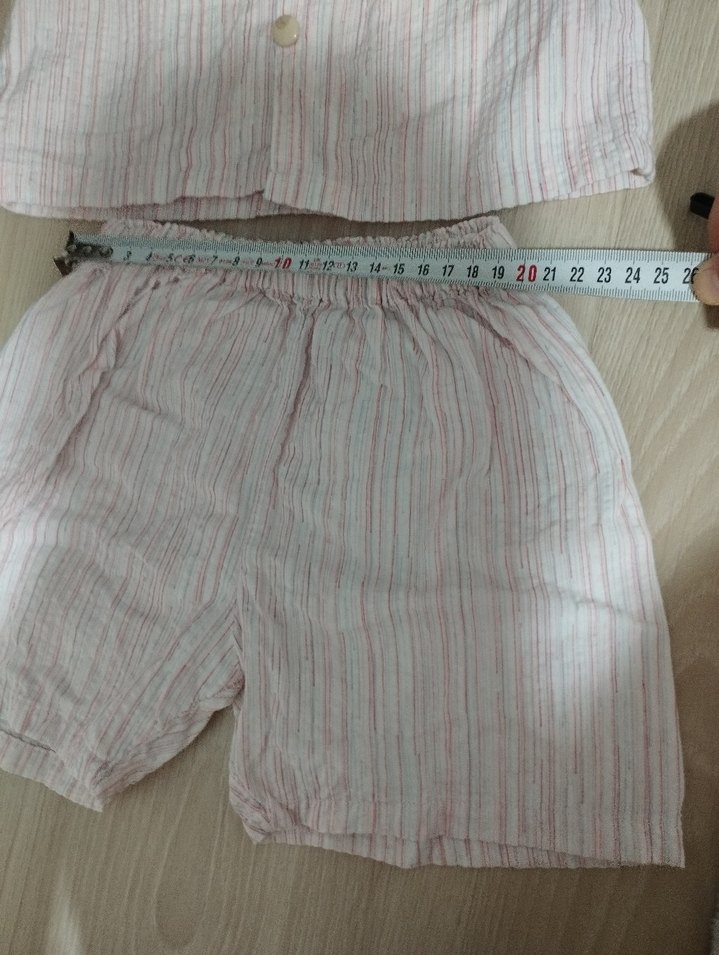 Kız Çocuk Beyaz Keten Düğmeli Straplez Bluz - Görsel 4