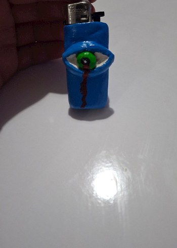  Beden Mavi Renkli Göz Detaylı Çakmak