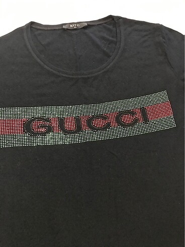 l Beden Tshirt Gucci