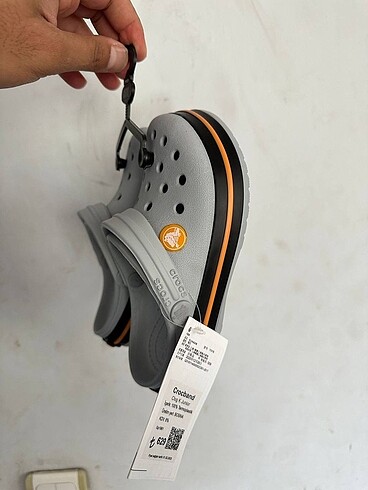 Crocs