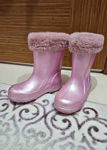 Kız Çocuk Pembe Kürklü Bot 28