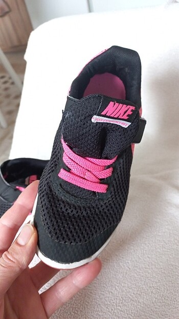 28 Beden siyah Renk Nike