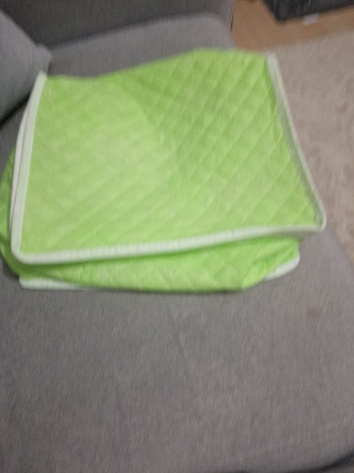 Açık Yeşil Düz Yatak Örtüsü - Görsel 3