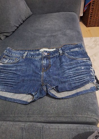 Zara Düğmeli Mavi Kot Şort, zara 44 beden