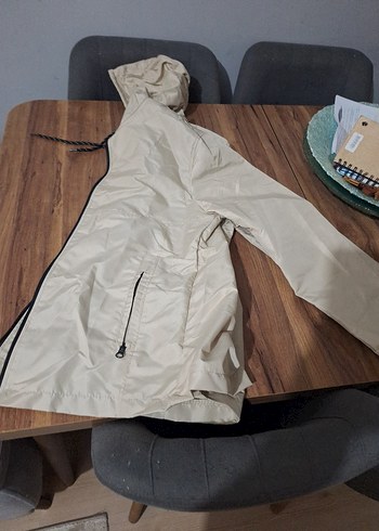 Bej Kapüşonlu Rahat Kesim Kadın Mont - Görsel 7