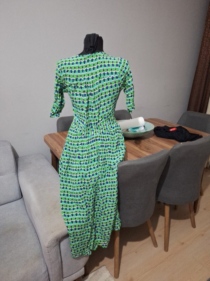 Yeşil V Yaka Uzun Bohem Elbise - Görsel 4