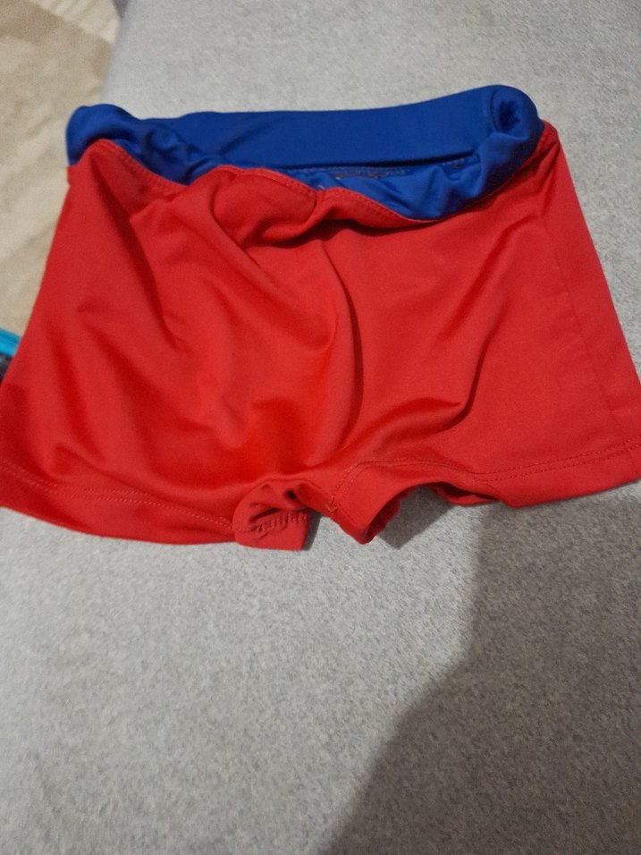 Erkek Çocuk Kırmızı Baskılı Şort Mayo - Görsel 2