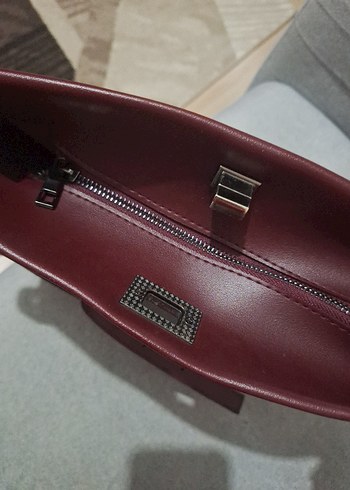 Bordo Deri Kadın Çanta Tokalı - Görsel 4