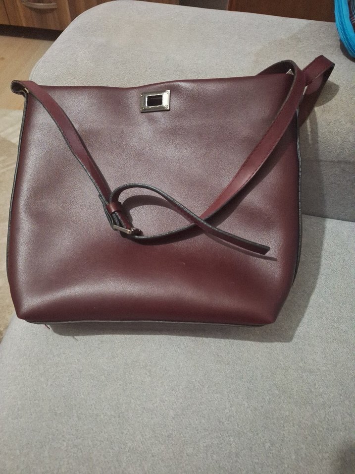 Bordo Deri Kadın Çanta Tokalı - Görsel 3