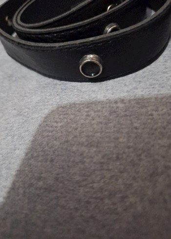 Kadın Siyah Deri Tokalı Kemer - Görsel 2