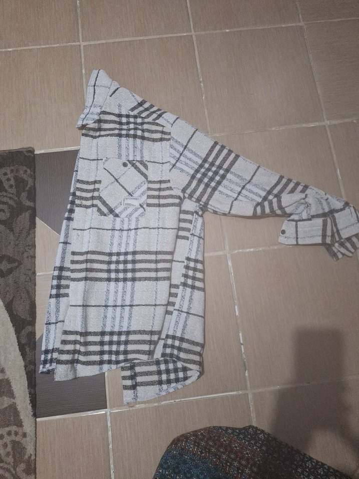 Gri Ekoseli Kadın Uzun Kollu Gömlek - Görsel 4